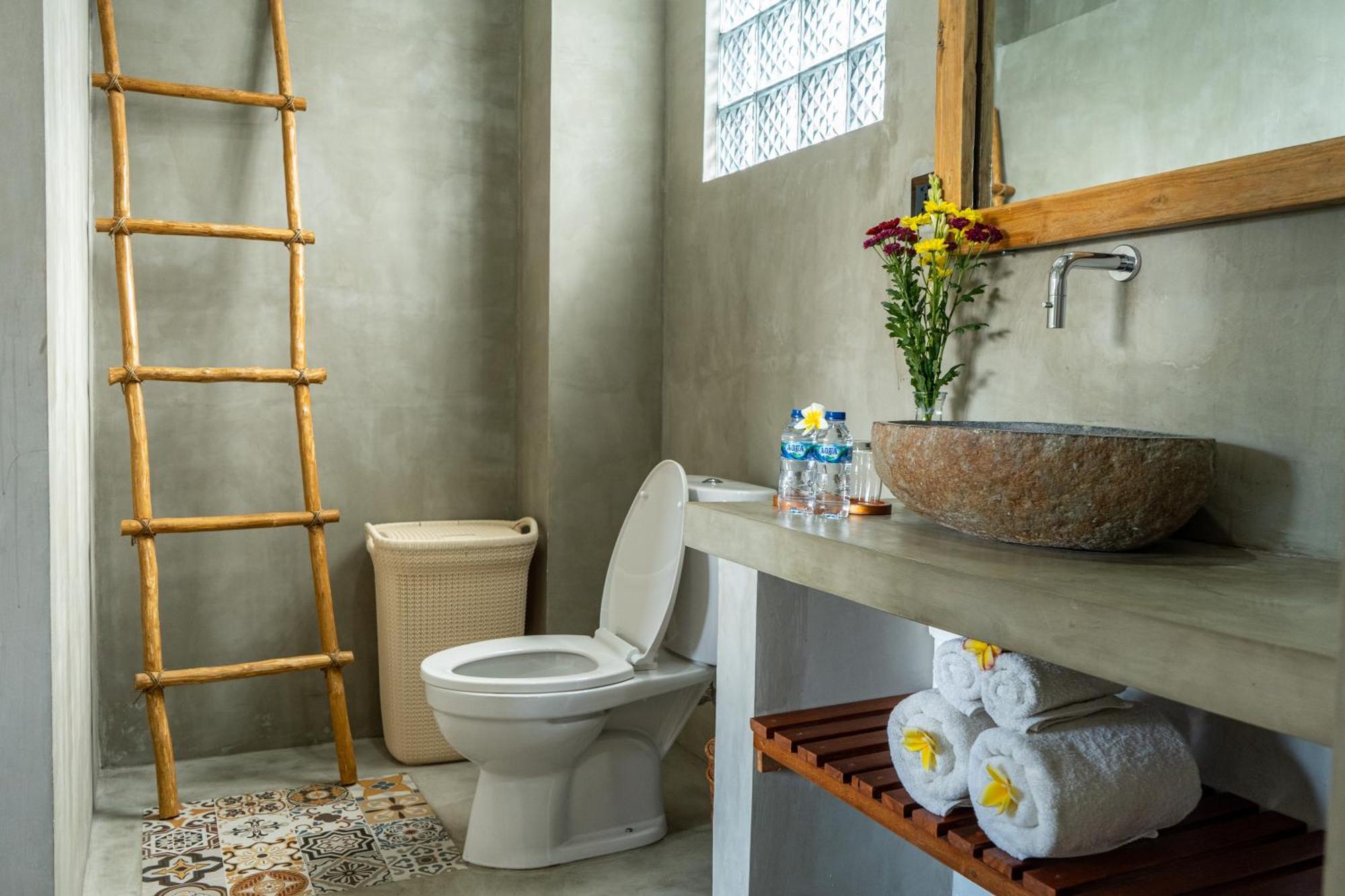 The Breeze Stay And Surf Canggu  Exterior photo